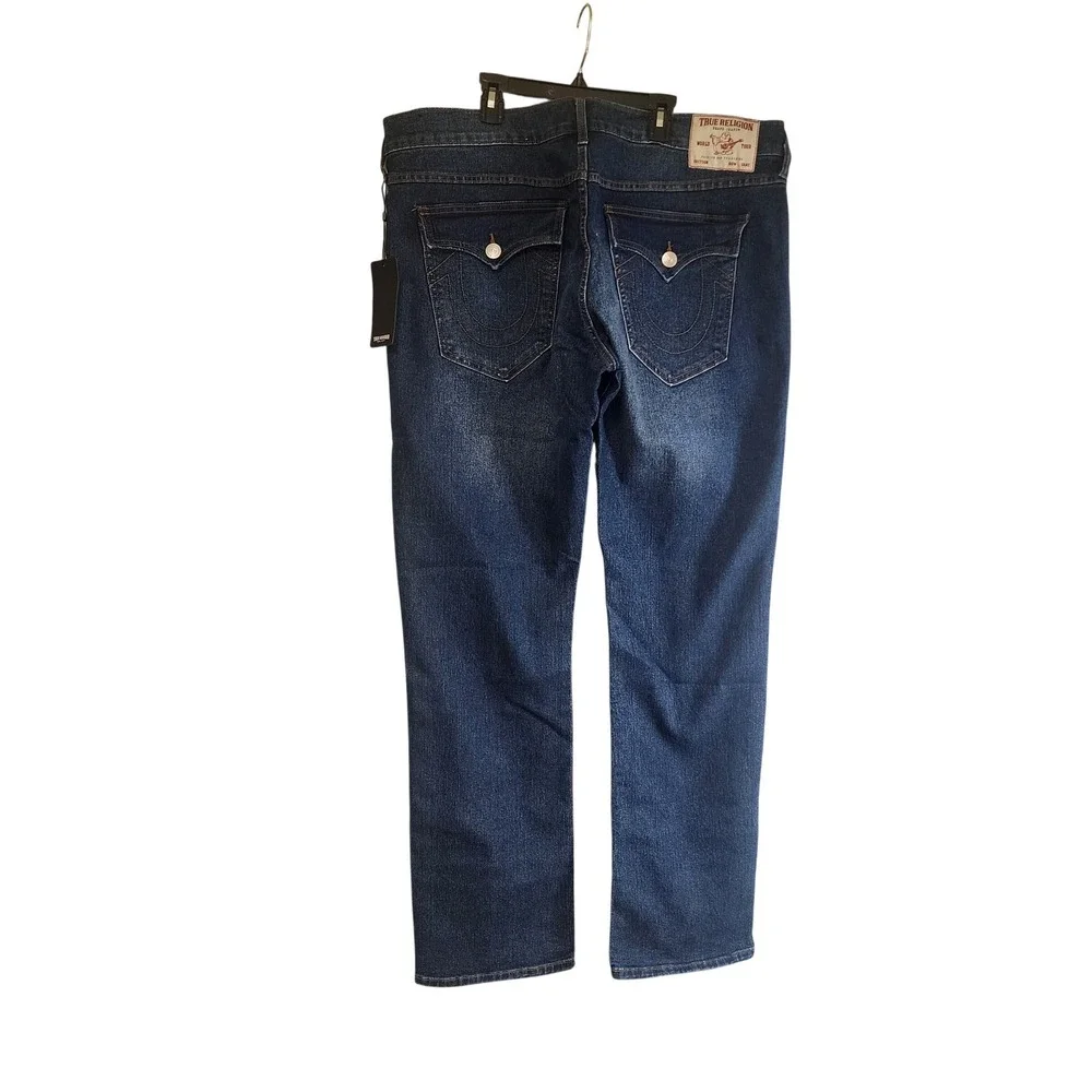 True Religion Ricky Relaxed Straight Jeans Med Wash Blue Size 40/32 700054 NWT